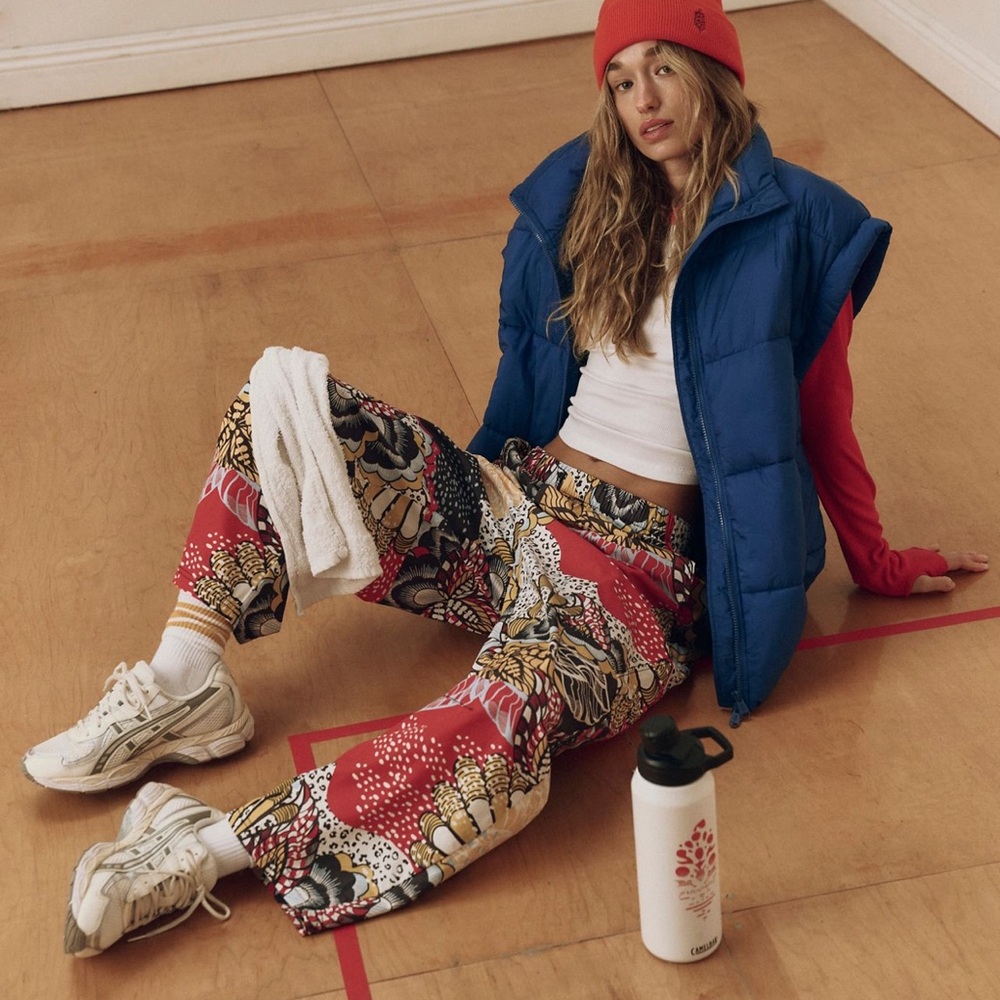 Printed Casual Elastic-Waist Pants - Red Multi - Picture 4 of 7